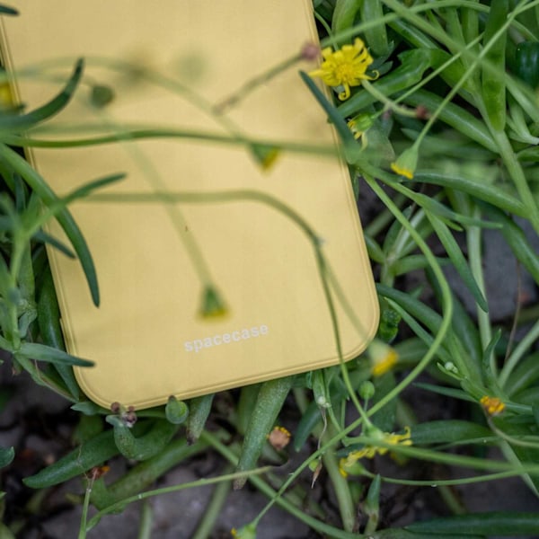 Spacecase Silikonfodral För Iphone 7 8 Se Gul Skydd