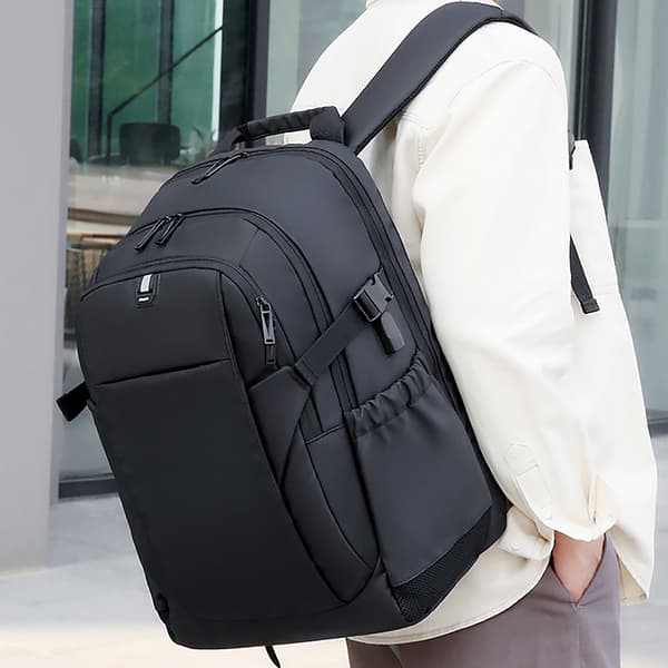 (SC)Smart Business Backpack, Water Resistant, USB Charging Port, Multiple Pockets and Compartments for Laptop and Tablet, Black