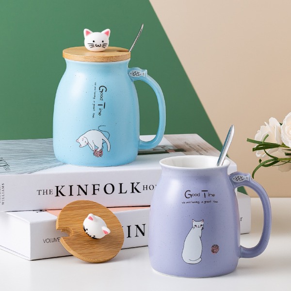 Söt porslinskaffemugg med Kawaii Cat-trälock -