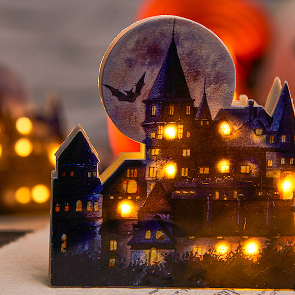 Halloween-koristeet LED-valoilla, linna-kakku