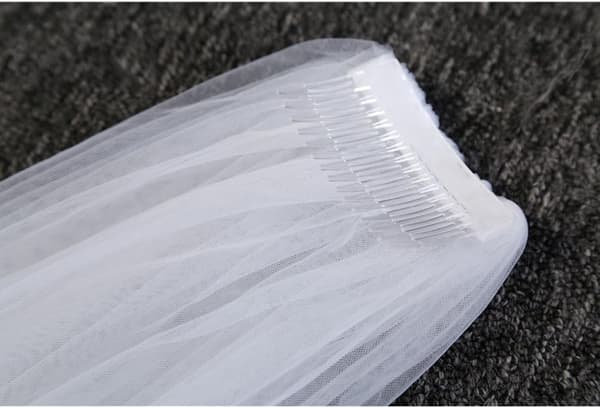 3m Lang Tulle Brudeslør med Kam (Hvid)