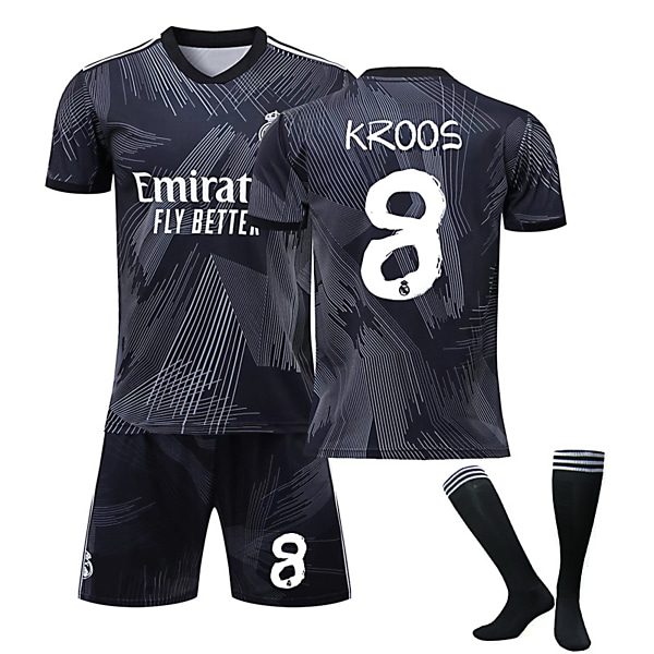 22/23 Ny säsong Sammärkta modeller Real Madrid CF KROOS Nr 8 Barn Jersey-paket Barn Barn-18