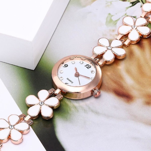 Girl's Watch Flower Rhinestone Chain Small Pointer Dial Watch Alloy Rem