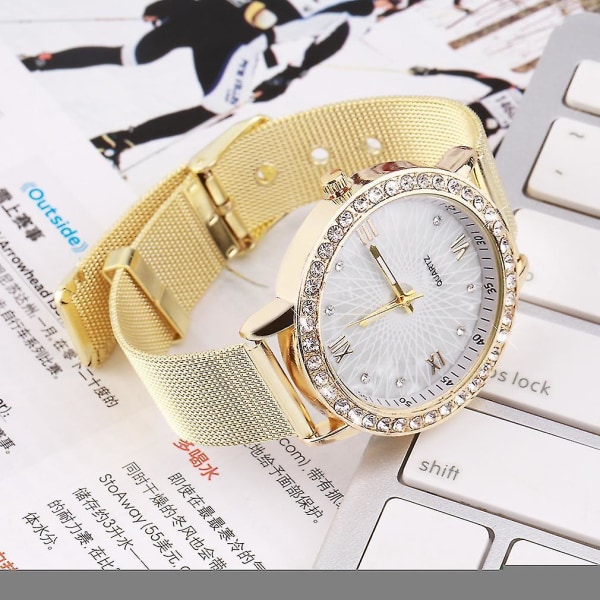 Kvinnors Crystal Rund Quartz Rostfritt stål Mesh Band Armbandsur watch