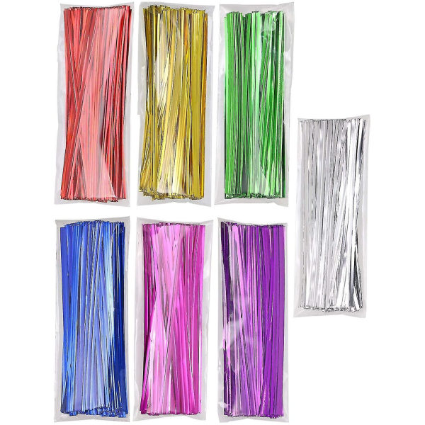 700 st 4-tums metalliska snoddar - färgade (7 färger)