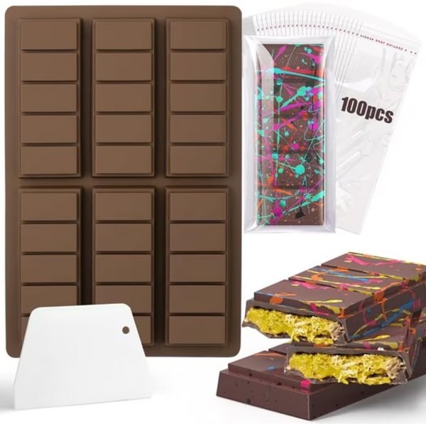 Denne chokoladeform inkluderer chokoladeplader, dybe chokoladeplader i silikoneform, samt en skraber og pose Långsmal modell 1 set