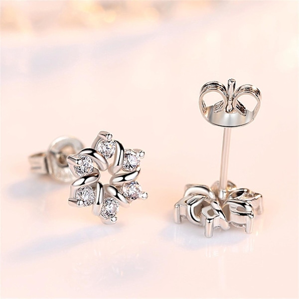 Mode Zirkon Örhängen Kvinnor Blomma Form Stud Örhängen Mode Örhängen