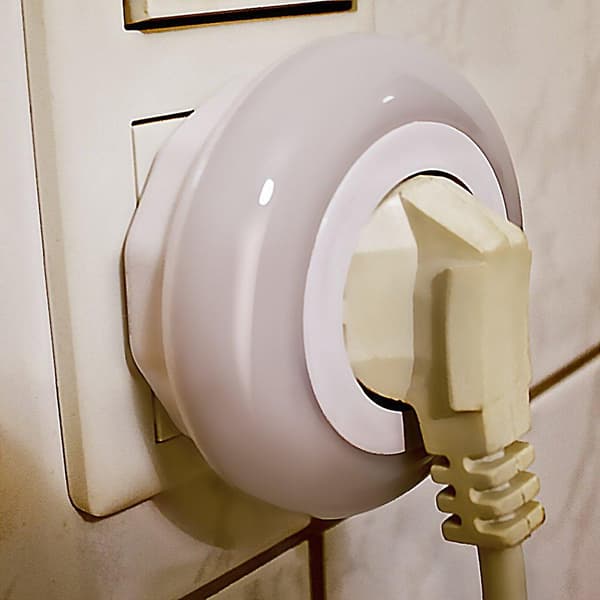 Led Socket Natlys Med Indbygget Socket Skumringssensor Indikatorlys Stemningslys 0,6w 3 farver
