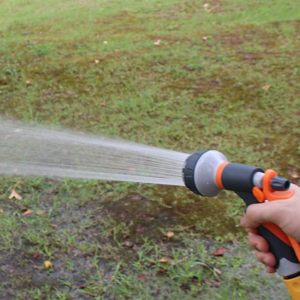 Multifunktionel bilvaskesprinkler med spray til plænevandingsanlæg - Højtryks, holdbar håndværktøjsslange - 1 stk.