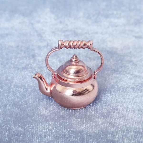 1 st 1/12 skala dockhus guld miniatyrkittel