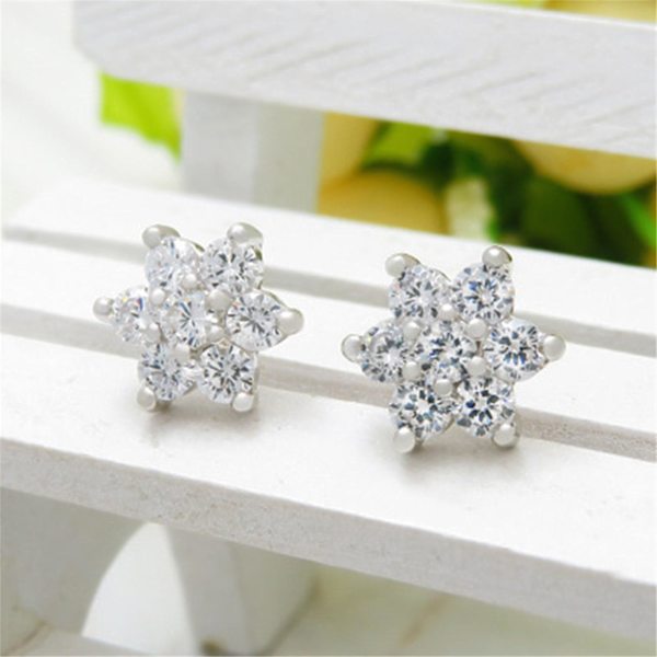 Damernas Snöflinga-formade Studörhängen, Mode Studörhängen Set med Snöflinga Diamant Studörhängen