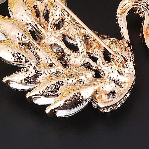 Broschnål Svanform Legering Zirkonplagg Plaggnål Brosch Mode Emalj Kristall Rhinestones Corsage För Kvinnor Dam Smycken Present