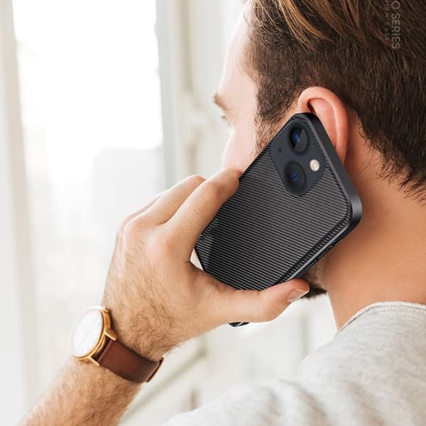 1 etui, vævet tekstur, bløde TPU-kanter, linsebeskyttelse, kompatibel med iPhone 14/13.