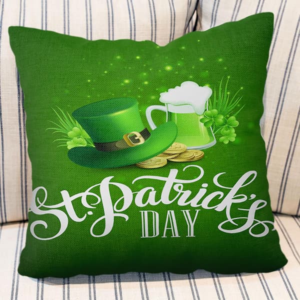 St. Patrick's Day Kuddeöverdrag för Hemmet - 'Survived Family' 
