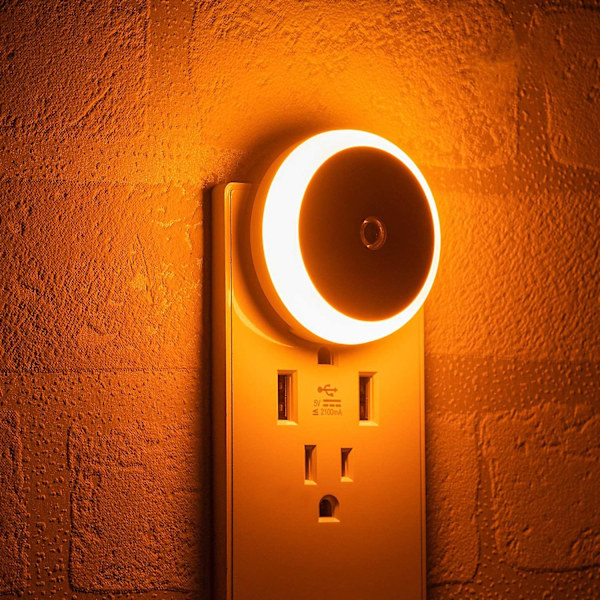 2-pack LED-nattlampa, med skymningssensor, bärnstensfärgad nattlampa, nattlampa med stickkontakt för sovrum, badrum, hall, trappor, barnrum