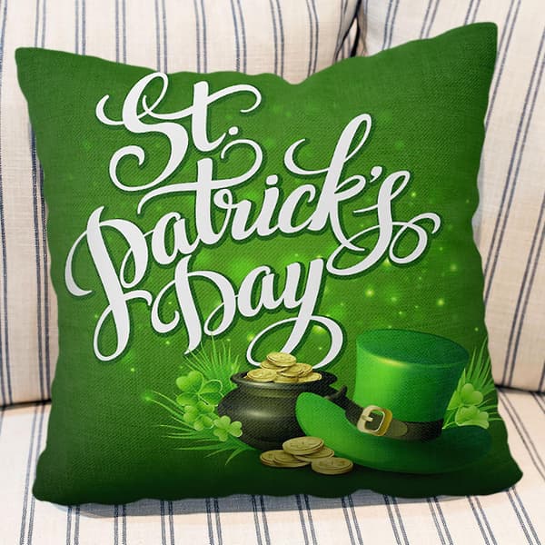 St. Patrick's Day Kuddeöverdrag för Hemmet - 'Survived Family' 