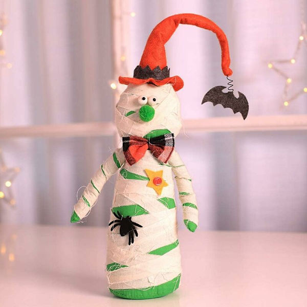 Halloween dekorationer scen klädd mamma häxa pumpa bordsdocka