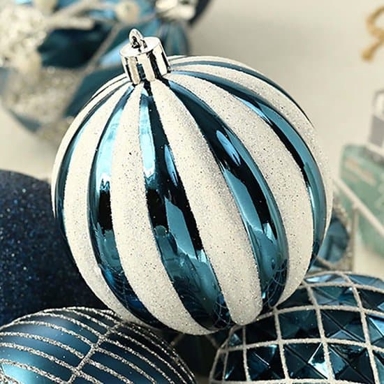 Julkulor 8 cm – Set om 16 – Julkulor i plast – Blå & vit Rood & goud XXS