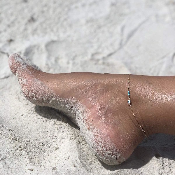 Mevecco Pärl Anklet Handgjord 18k Förgylld Söt Boho Strand Anklet Justerbar Tunn Lagrad Turkos Hängande Mynt Fotkedja För Kvinnor