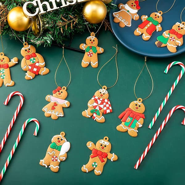 24 st julgodis och pepparkaksgubbe prydnader