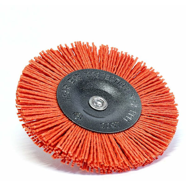 Trärengöringsborste för skruvdragare/borrar. AGGRESSIV Nylon Rundborste 100mm med 1/4&39 (6.35mm