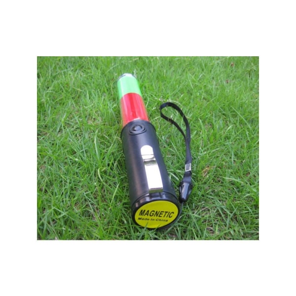 Trafikkontrolmagnet Multifunktionel 3xAAA batteri Grønt rødt lys 3-tilstands lommelygte LED-lys Lommelygte Signallysstang Sikkerhedsstang Sikkerhedslys