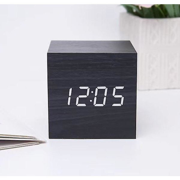 Digital väckarklocka, med elektronisk LED-tidsvisning i trä, plus väckarklocka, 2,5-tums kubisk liten mini trägjorda elektriska klockor för sovrum,