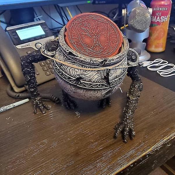 Elden Ring Poison King Ding Resin Ornament Ornament (Ej lysande)