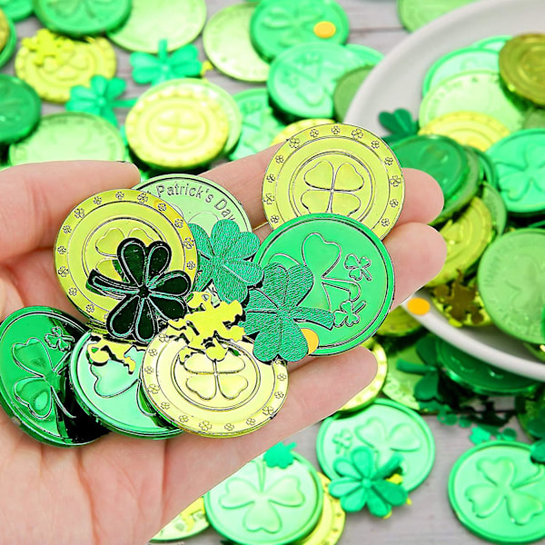 250 stykker St. Patricks Day kløverbladmynter 3-blad og 4-blad lykkemynter grønne og plast St. Patrick konfetti grønn bordkonfetti til St. Patrick