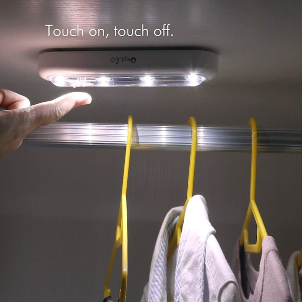 Touch Closet Lights, 2st 4 Led Touch Tap Lights Stick-on Anywhere Push Lights Sladdlösa Touch Sensor Led Lights