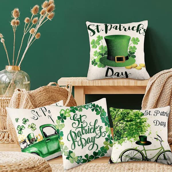 4-pack St. Patrick's Day Kuddeöverdrag för Hemmet - 'Survived Family'