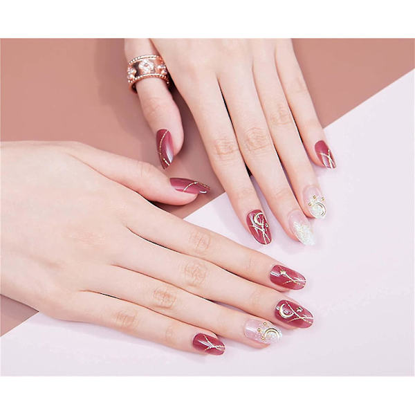 24 stycken pressade på nagelns längd, falska kistnaglar och lim-akrylnaglar
