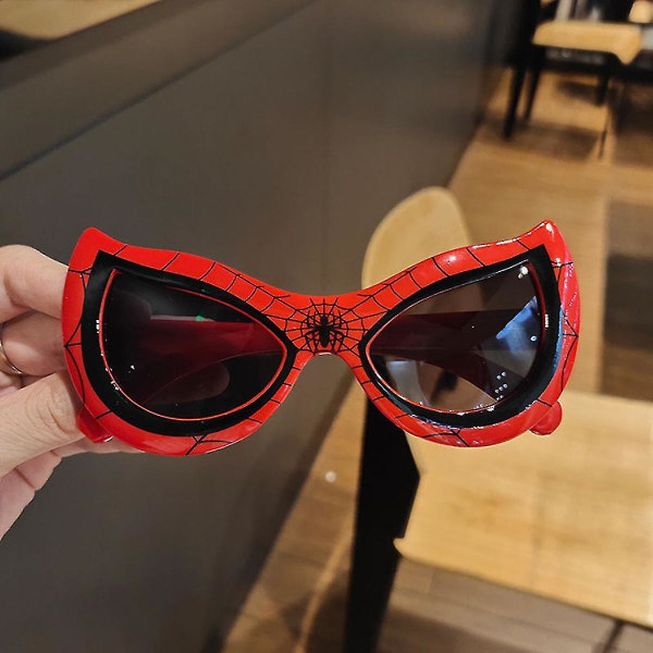 Wekity Spiderman solglasögon för barn, skyddande solglasögon för småbarn
