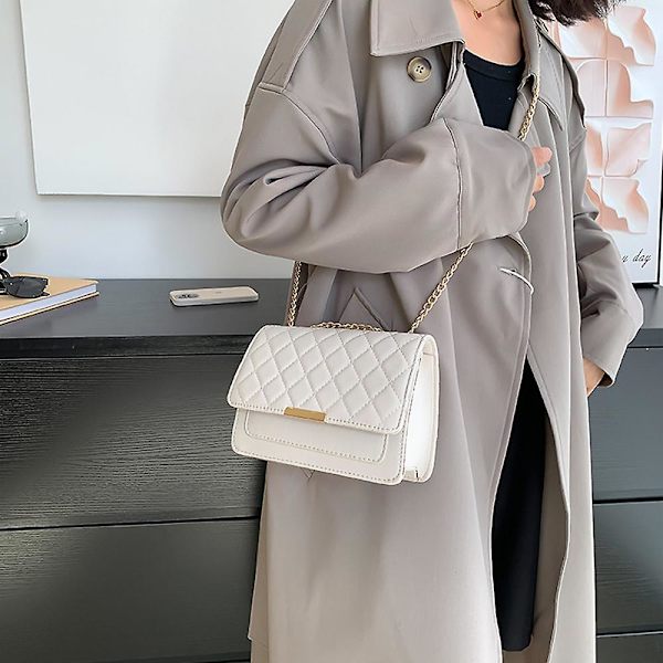 Liten Quiltad Crossbody-väska för kvinnor Quiltad axelväska Handväska med kedjerem Vit