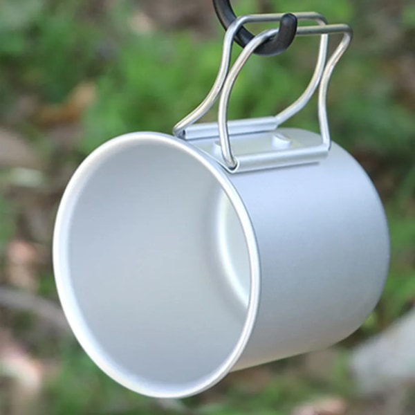 300 ml campingvattenkopp, bärbar utomhus hopfällbar aluminiumkopp för camping picknick (vit)