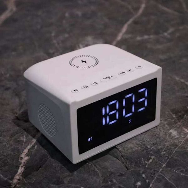 10w ultrasnabb trådlös laddning Dubbel väckarklockaradio med Bluetooth högtalare