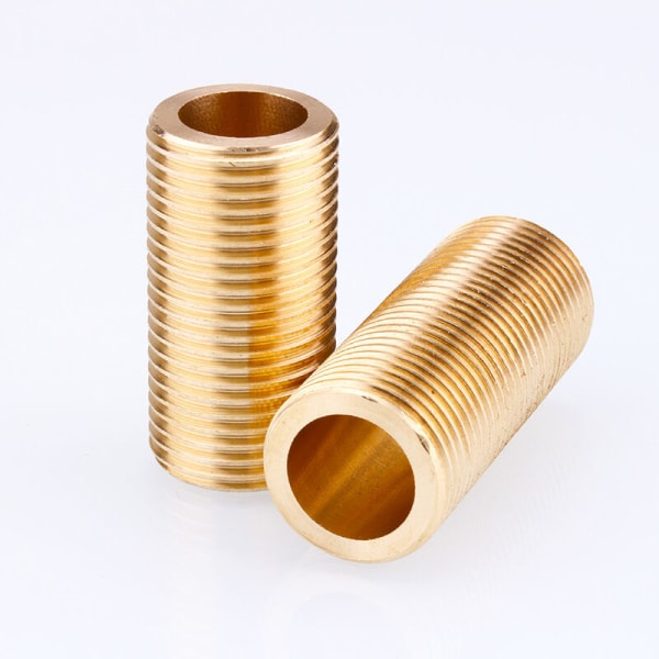 Kierteitetty putki kulkee messinkiseinän läpi - ?? 1/2'' x Pituus: 100mm（1 kpl）