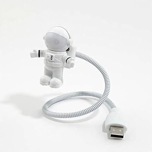 Ny astronaut USB-drevet mini LED-natlampe til pc bærbar læsning