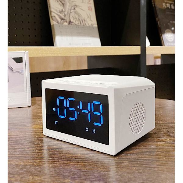10w ultrasnabb trådlös laddning Dubbel väckarklockaradio med Bluetooth högtalare