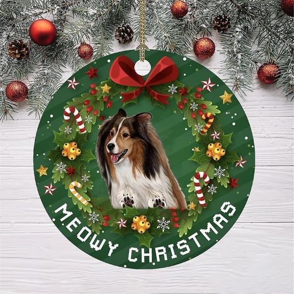 Julpynt med rolig hunddesign - Hängande julgranspynt