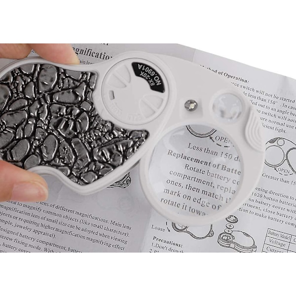 Bärbar Mini Fällbar LED Ljus Förstoringsglas med Nyckelring (Silver)