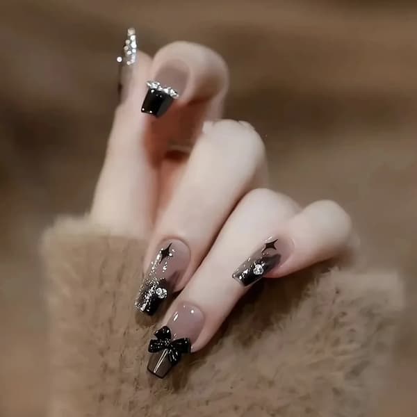 24PCS/1BOX Mörk Vind Gradient Lång Vit Rosett Nagellapp Lösnaglar Y458