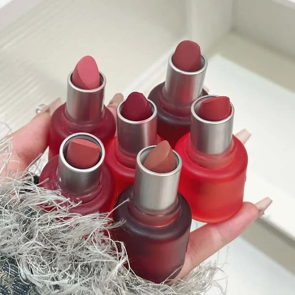 HERORANGE Soft Mist Language Velvet Läppstift Fat Mound Mist Surface Matt Inte Lätt att Fläcka Kopp Utseende Vitt Läppstift 01 Full Size
