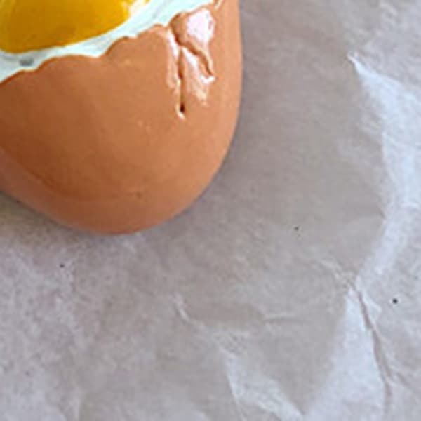 3D-simulering harpiks morsomme kjøleskapsmagneter for kjøkken knust egg
