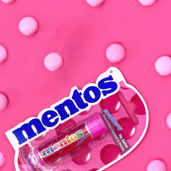 Mentos Hindbær/Jordbær Lip Balm - Bærsalighed til dine læber Röd