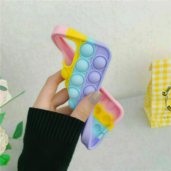 iPhone 12 - Case suojaus Pop It Fidget