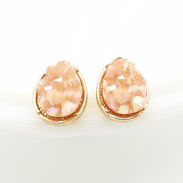 Durzy rock lava crystal shinning stone earring stud waterdrop Light pink M