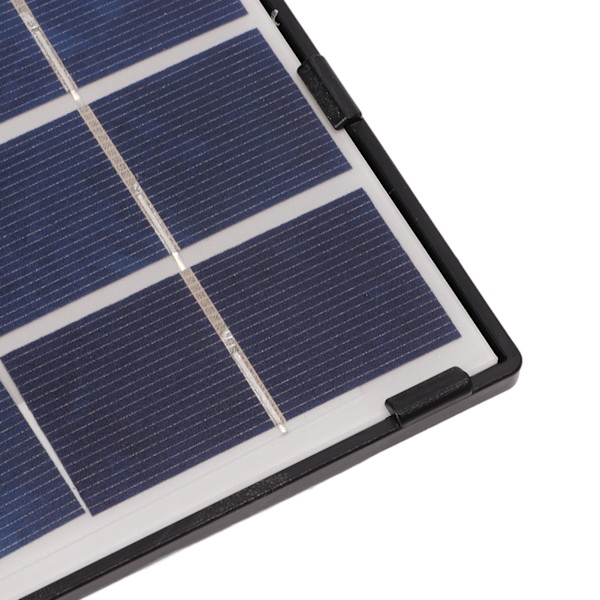 Högeffektiva polykristallina celler, mini vattentät solpanel för 12V batterier, hållbar och portabel off-grid laddningslösning som är