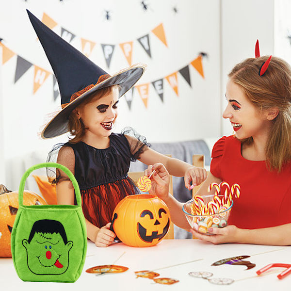 2 st Halloween godispåsar filt tote godispåsar läskig fest