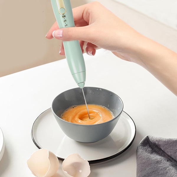 Dubbel Visp Mjölkskummare Handhållen USB-C Uppladdningsbar Elektrisk Dryckesmixer, 3 Hastigheter Justerbar Kaffeskummare Dryckesvisp för Lattes, Matcha, Varm Green